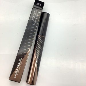 Laura Mercier  Caviar Volume Panoramic Mascara